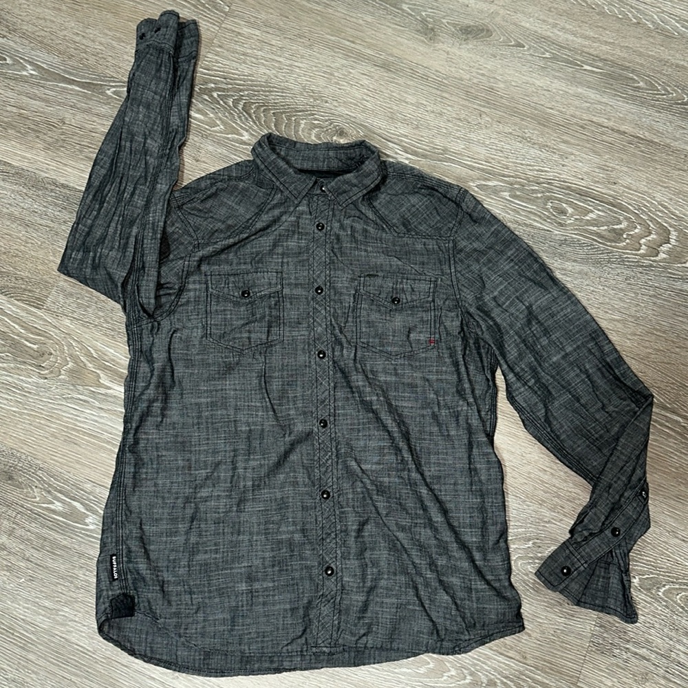 Snap up collared shirt. Buffalo David Bitton